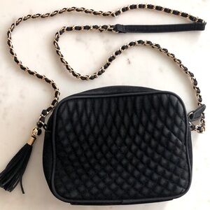 Vintage Latinas by Cabrelli black velvet quilted shoulder bag